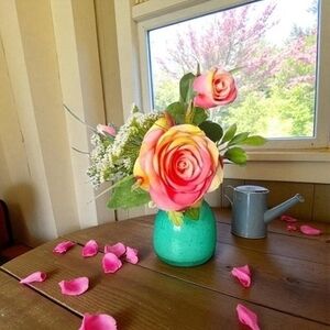 Vintage Teal Cayman Glass Bud Vase Art Deco 4.5" with Floral Arrangement 10" VG